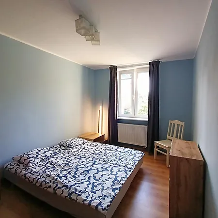 Mieszkanie Blisko Starowki Apartmán *