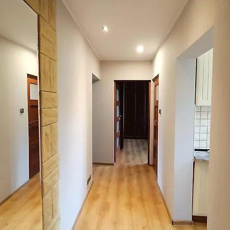 Mieszkanie Blisko Starowki Apartmán *